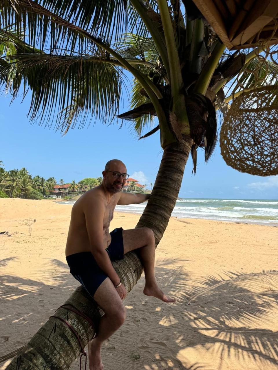 Отель Coconut Bar Бентота Экстерьер фото